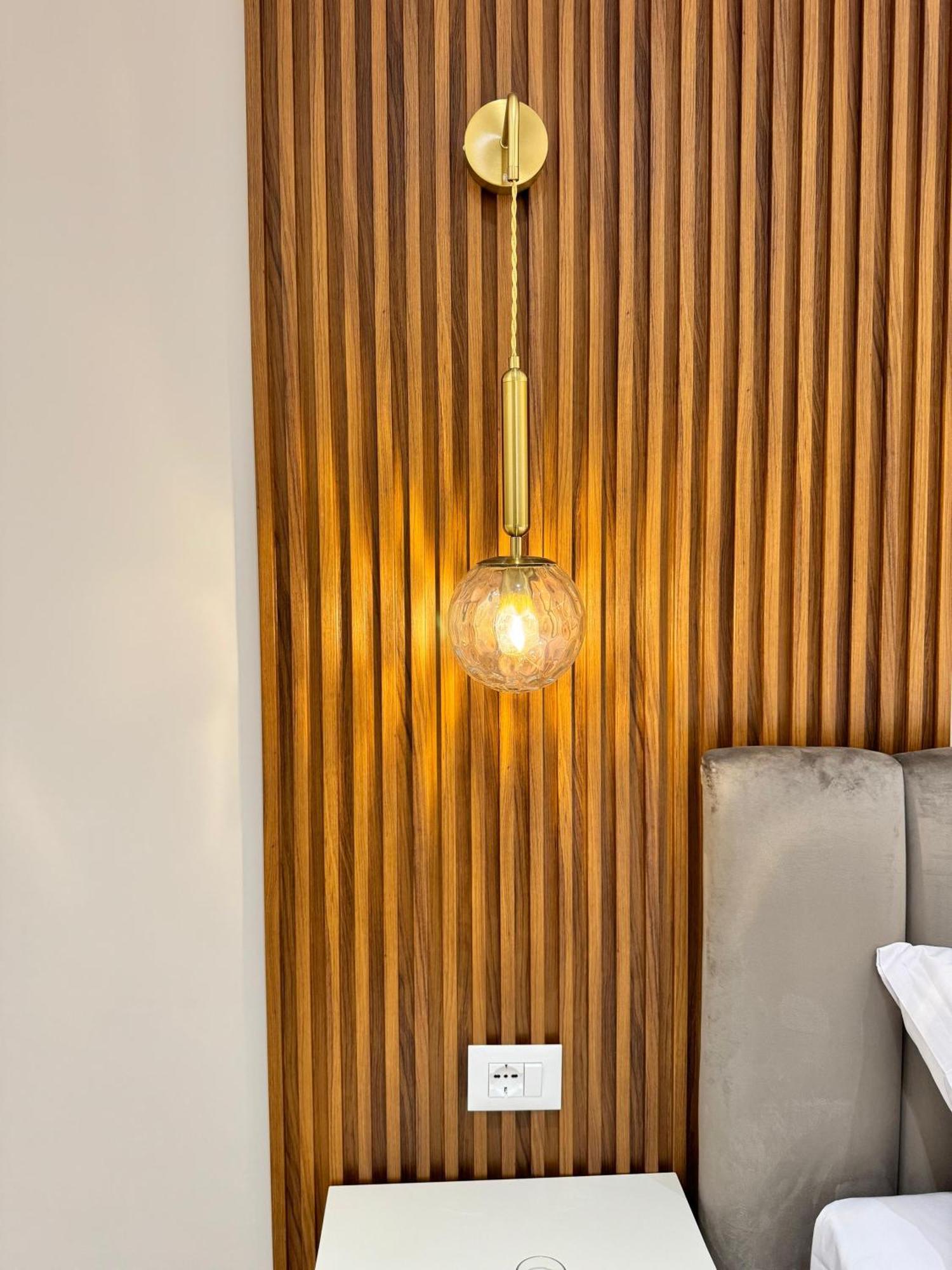 E&R Apartments At Myslym Shyri Тирана Екстер'єр фото
